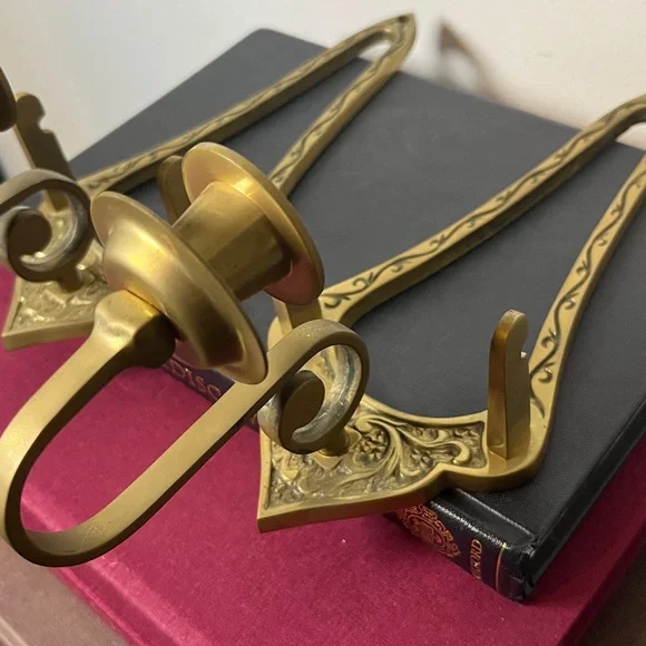 Crowning Touch Solid Brass Vintage Candlestick Wall‎ Sconces w Plate Display